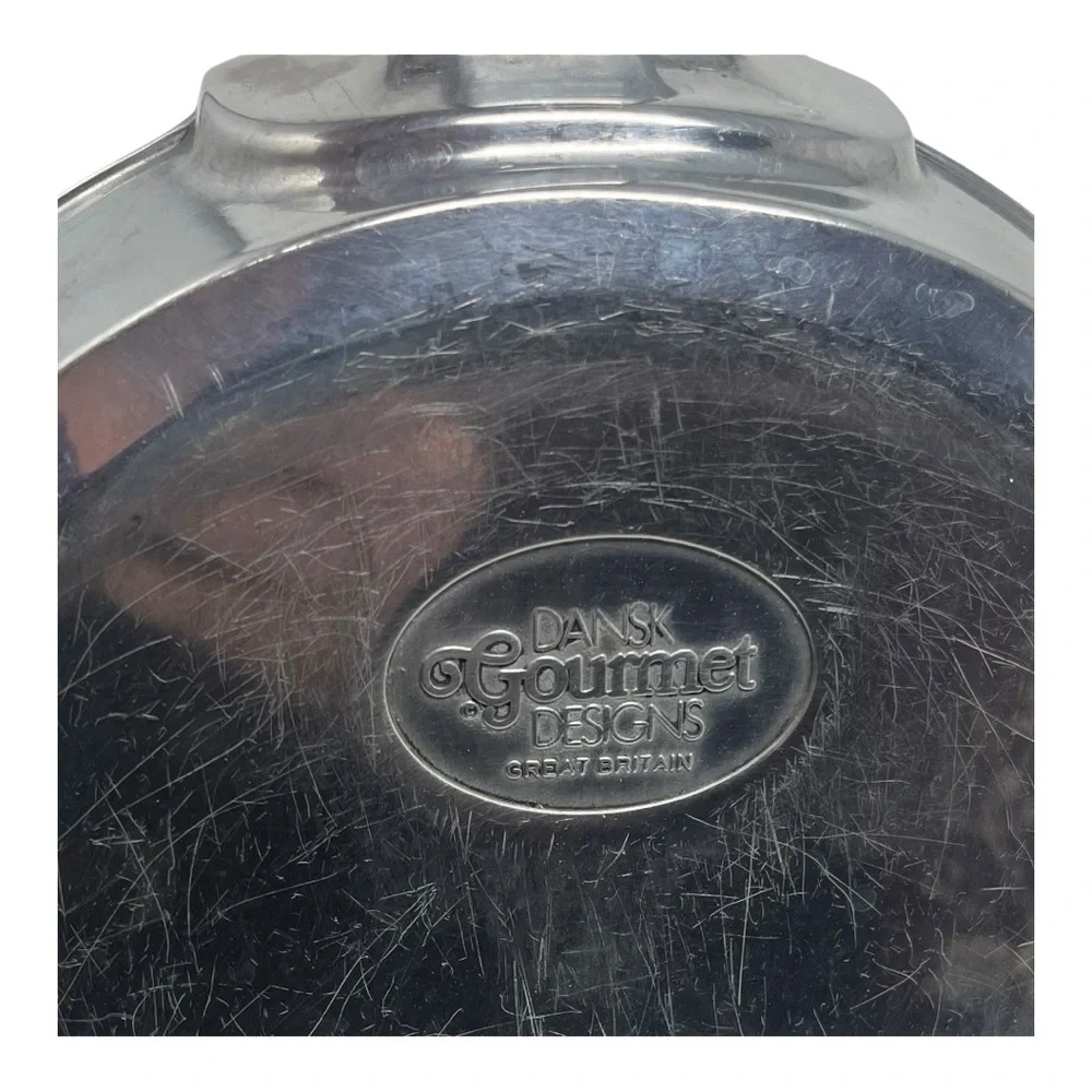 (2) Dansk Gourmet Designs VTG pans Great Britain Double Spout 8 1/2